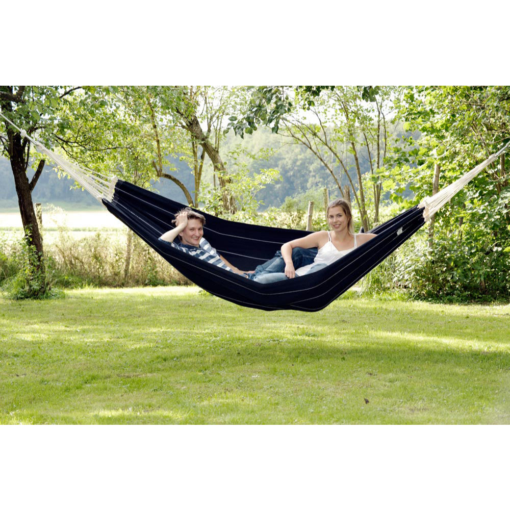 Black and white hammock best sale